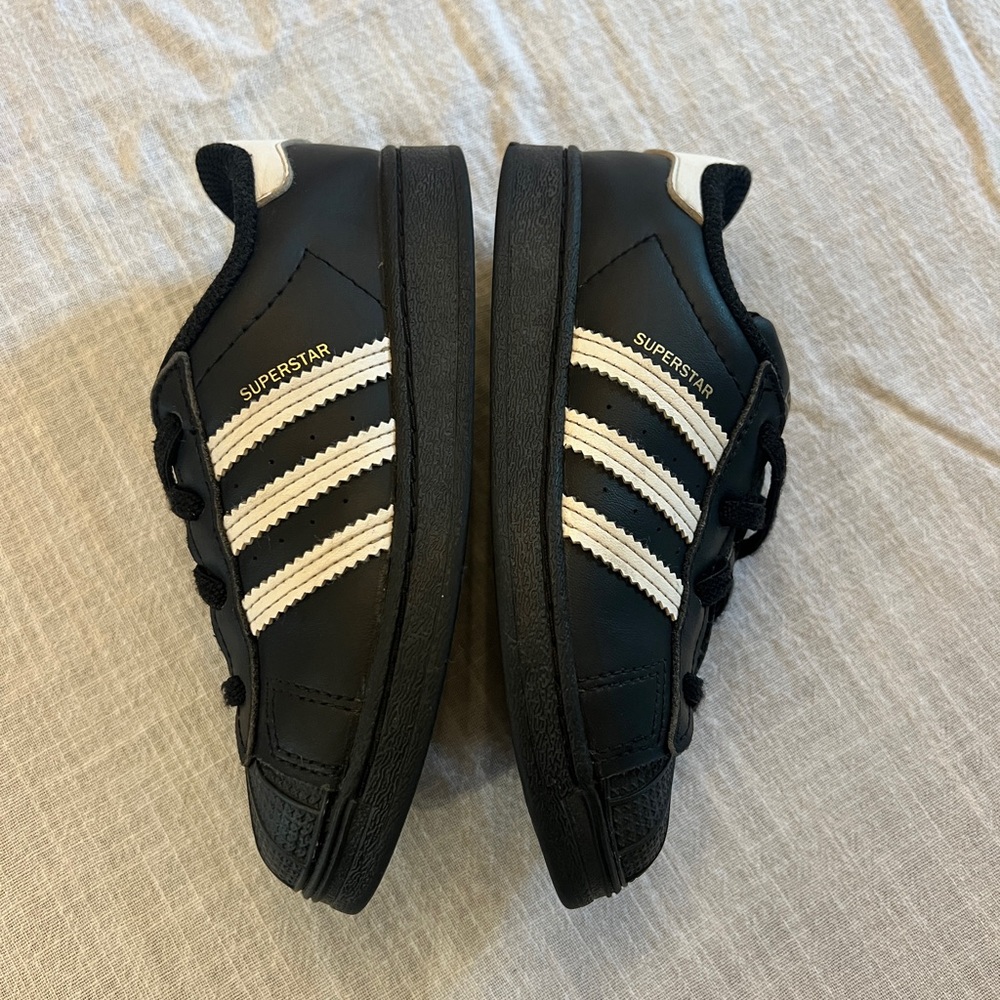 Adidas superstar black sneakers - Picture 6 of 8